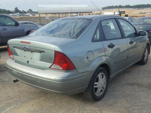 1FAFP343X3W268704 - 2003 FORD FOCUS SE C GREEN photo 4