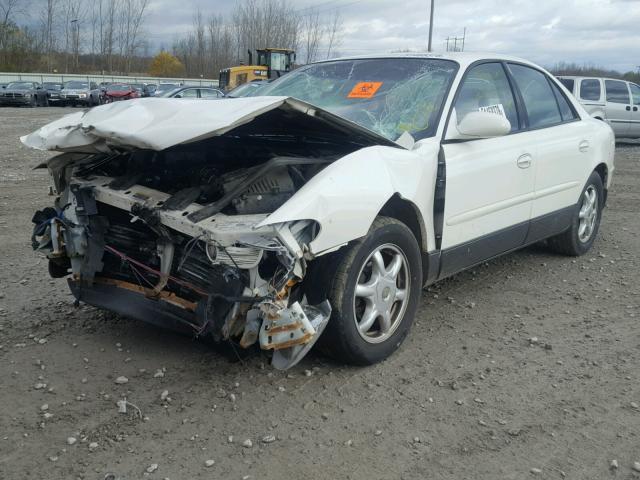 2G4WF551521152706 - 2002 BUICK REGAL GS WHITE photo 2