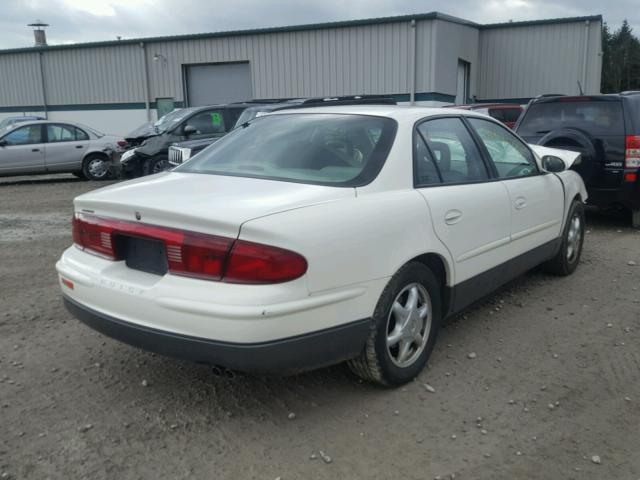 2G4WF551521152706 - 2002 BUICK REGAL GS WHITE photo 4