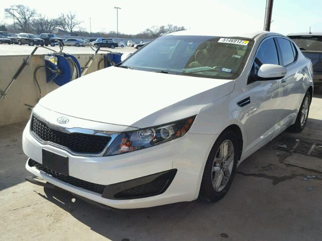 KNAGM4A76B5177841 - 2011 KIA OPTIMA LX WHITE photo 2