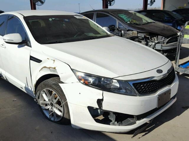 KNAGM4A76B5177841 - 2011 KIA OPTIMA LX WHITE photo 9