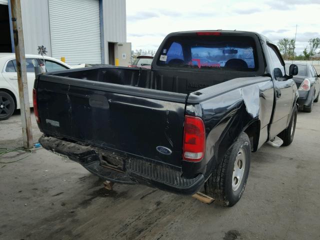 1FTZF1725WKC42587 - 1998 FORD F150 BLACK photo 4