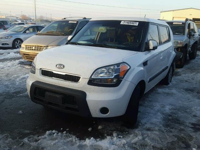 KNDJT2A28A7068286 - 2010 KIA SOUL + WHITE photo 2