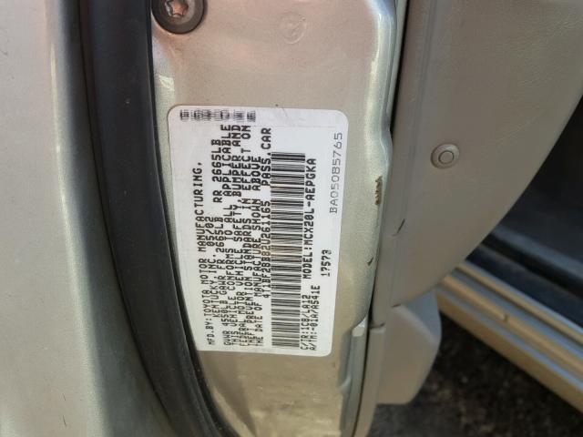 4T1BF28B82U261165 - 2002 TOYOTA AVALON XL SILVER photo 10