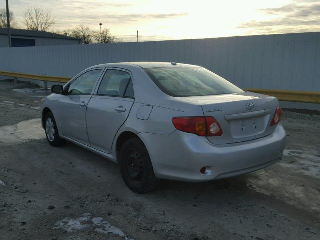 2T1BU40E19C034564 - 2009 TOYOTA COROLLA BA SILVER photo 3