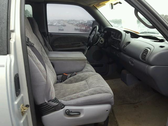 1B7HC13ZXWJ259141 - 1998 DODGE RAM 1500 GRAY photo 5