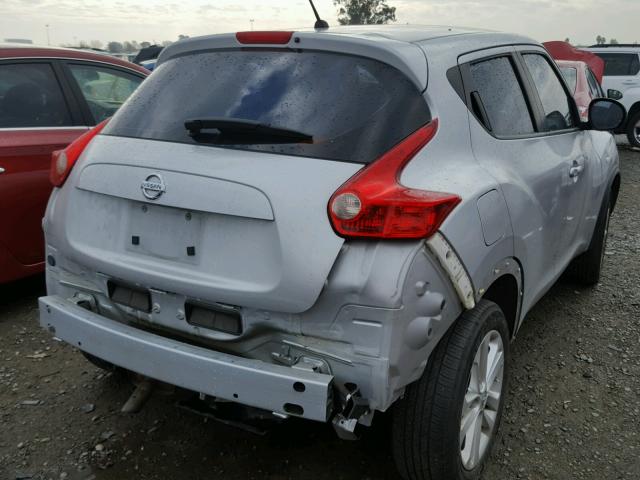 JN8AF5MR2DT202131 - 2013 NISSAN JUKE S SILVER photo 4