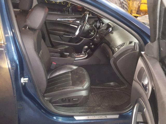 W04GZ5GV4B1082678 - 2011 BUICK REGAL CXL BLUE photo 5