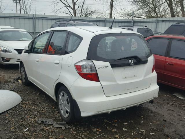 JHMGE8H36DC045539 - 2013 HONDA FIT WHITE photo 3