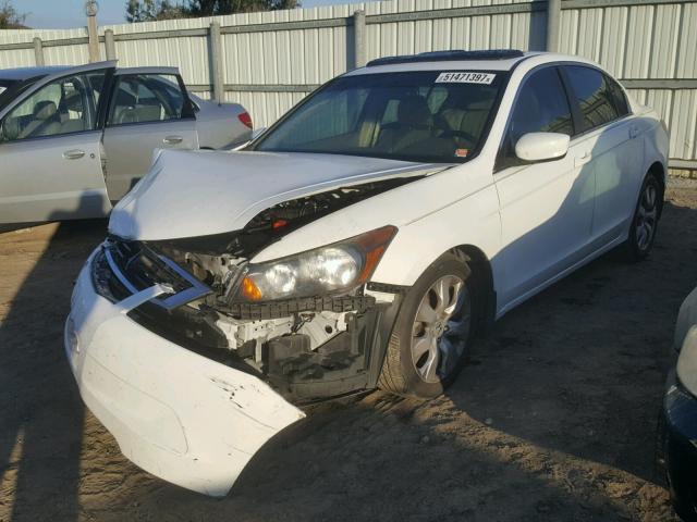 1HGCP26829A033270 - 2009 HONDA ACCORD EXL WHITE photo 2