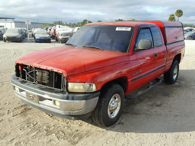 3B7KC23Z7YG150104 - 2000 DODGE RAM 2500 RED photo 2