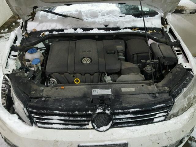 3VWLX7AJ6DM446162 - 2013 VOLKSWAGEN JETTA SEL WHITE photo 7