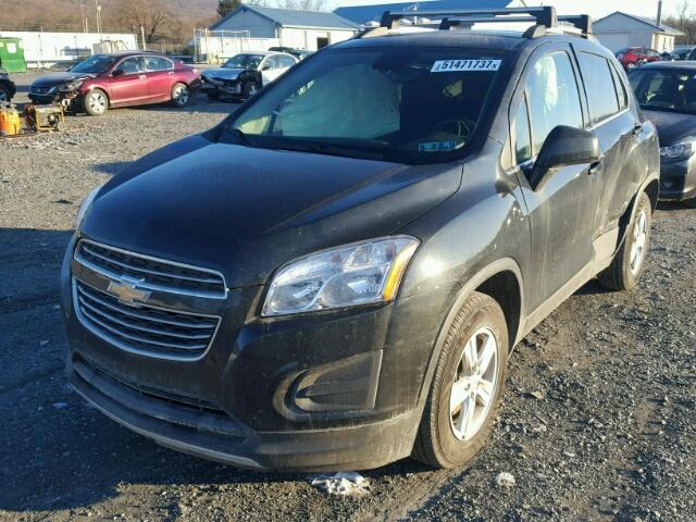 KL7CJPSBXGB600084 - 2016 CHEVROLET TRAX 1LT BLACK photo 2