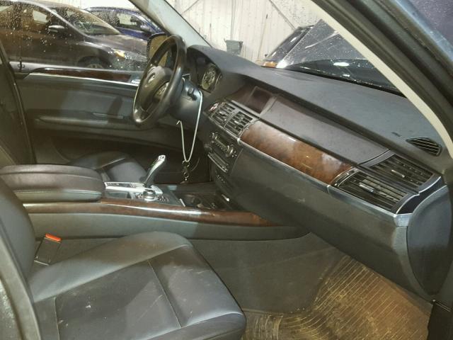 5UXZV4C55CL748316 - 2012 BMW X5 XDRIVE3 Қара фото 5