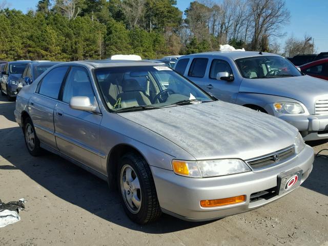 1HGCD5601VA051810 - 1997 HONDA ACCORD SE TAN photo 1