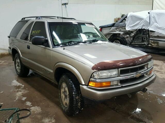 1GNCT18W42K105710 - 2002 CHEVROLET BLAZER SILVER photo 1