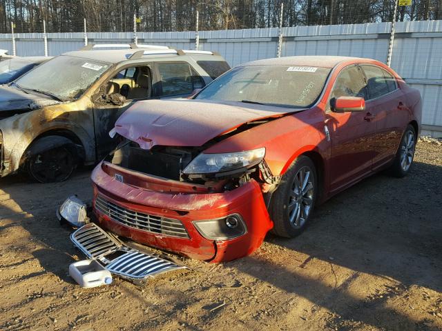 1LNHL9FT8AG613584 - 2010 LINCOLN MKS RED photo 2