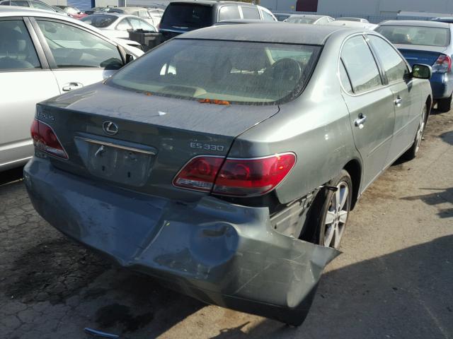 JTHBA30GX55111538 - 2005 LEXUS ES 330 GREEN photo 4