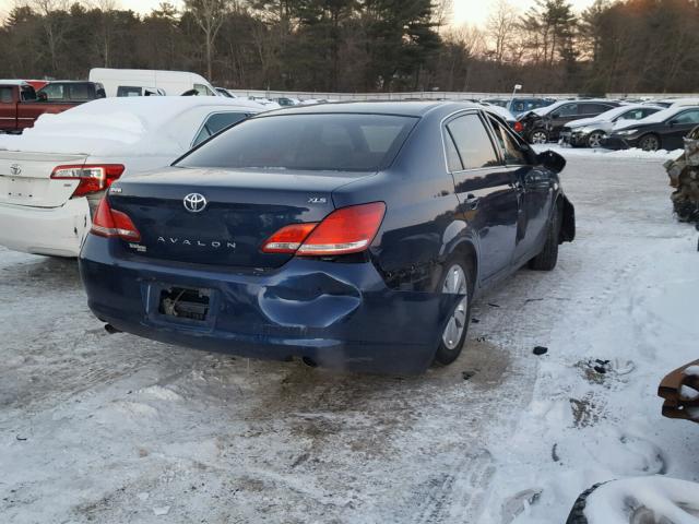 4T1BK36BX7U217860 - 2007 TOYOTA AVALON XL BLUE photo 4