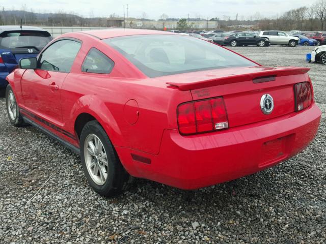 1ZVFT80N375242724 - 2007 FORD MUSTANG RED photo 3