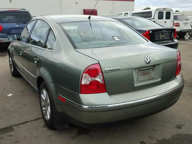 WVWPD63B74E136301 - 2004 VOLKSWAGEN PASSAT GLS GREEN photo 3