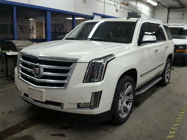 1GYS4BKJ5FR170240 - 2015 CADILLAC ESCALADE L WHITE photo 2