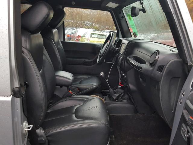 1C4GJWBG4FL710602 - 2015 JEEP WRANGLER S Արծաթագույն լուսանկար 5