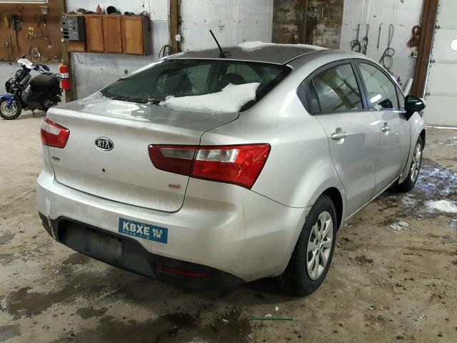 KNADM4A32D6100932 - 2013 KIA RIO LX Արծաթագույն լուսանկար 4
