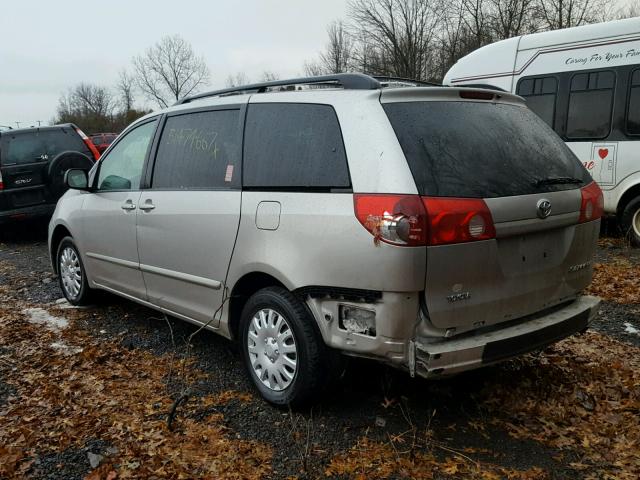 5TDZK23C67S010977 - 2007 TOYOTA SIENNA CE GRAY photo 3