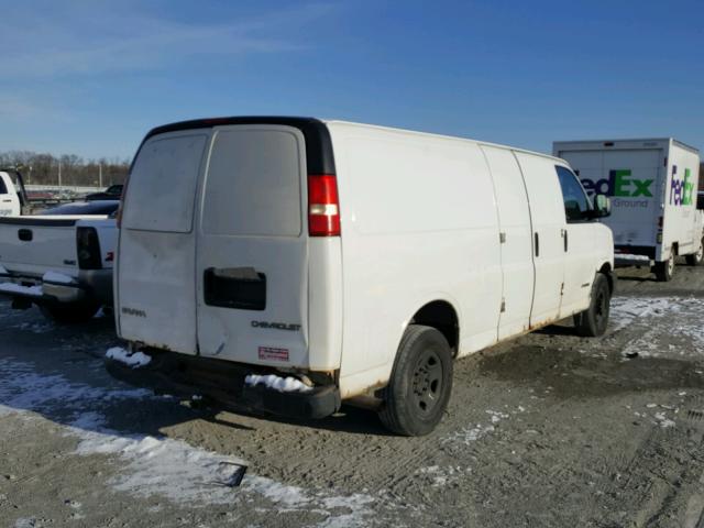 1GCGG29VX61109458 - 2006 CHEVROLET EXPRESS G2 WHITE photo 4