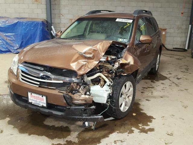 4S4BRBGC9B3321204 - 2011 SUBARU OUTBACK 2. BROWN photo 2