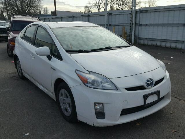 JTDKN3DU6B5331888 - 2011 TOYOTA PRIUS WHITE photo 1