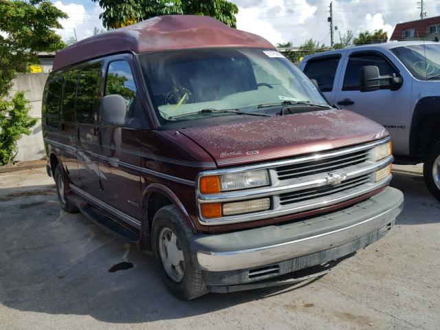 1GBFG15M7T1023916 - 1996 CHEVROLET G10 BURGUNDY photo 1