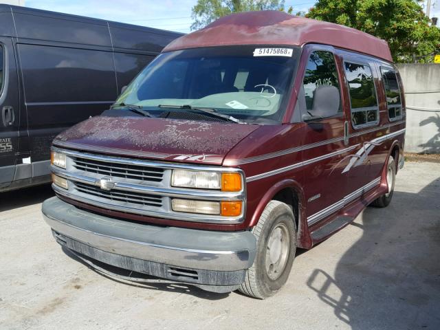 1GBFG15M7T1023916 - 1996 CHEVROLET G10 BURGUNDY photo 2