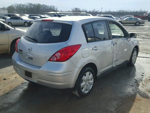 3N1BC13E38L444844 - 2008 NISSAN VERSA S SILVER photo 4