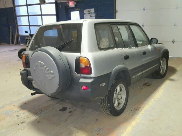 JT3GP10V4V7018600 - 1997 TOYOTA RAV4 SILVER photo 4