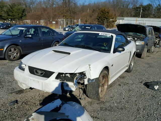 1FAFP45XX1F257092 - 2001 FORD MUSTANG GT WHITE photo 2