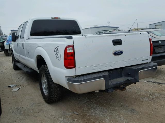 1FT7W2B66CEB49272 - 2012 FORD F250 WHITE photo 3