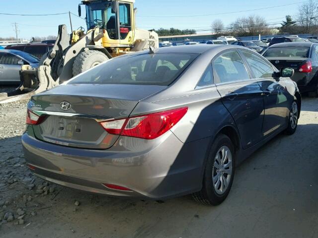 5NPEB4AC3BH170522 - 2011 HYUNDAI SONATA GLS GRAY photo 4