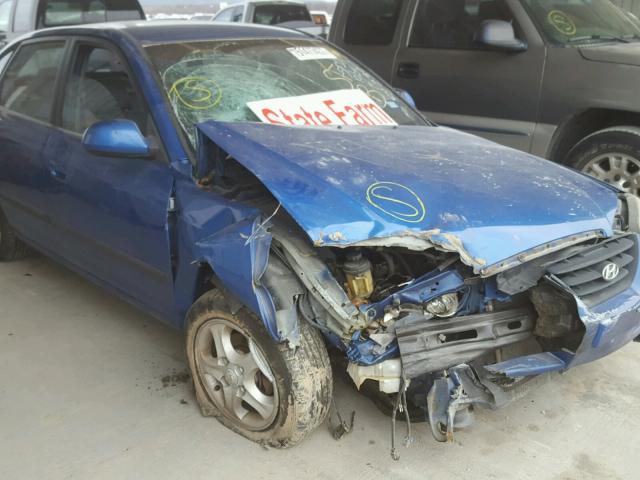 KMHDN56D54U115780 - 2004 HYUNDAI ELANTRA GL BLUE photo 9