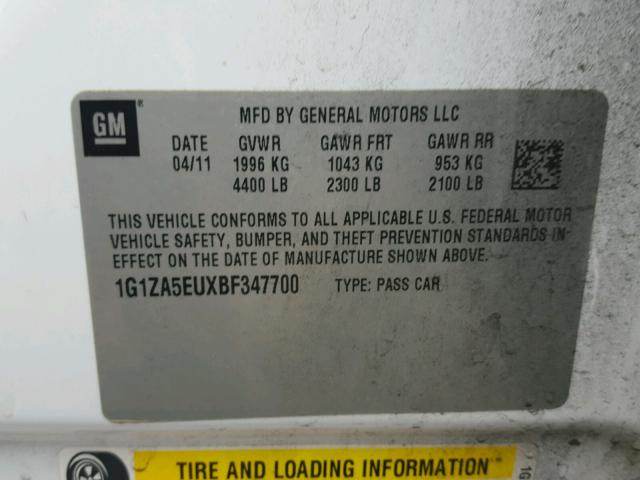 1G1ZA5EUXBF347700 - 2011 CHEVROLET MALIBU LS WHITE photo 10