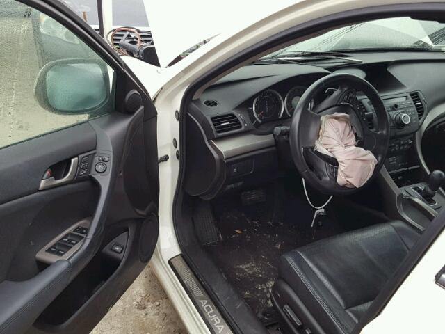 JH4CU2F61AC017378 - 2010 ACURA TSX WHITE photo 9