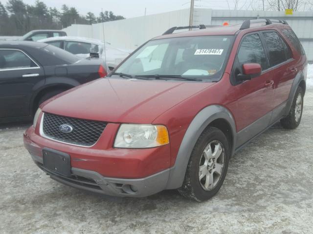 1FMZK05186GA45153 - 2006 FORD FREESTYLE RED photo 2