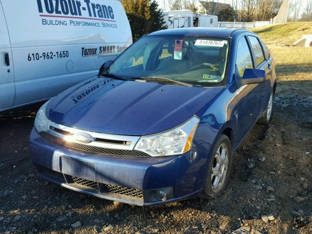 1FAHP35N28W278448 - 2008 FORD FOCUS SE BLUE photo 2