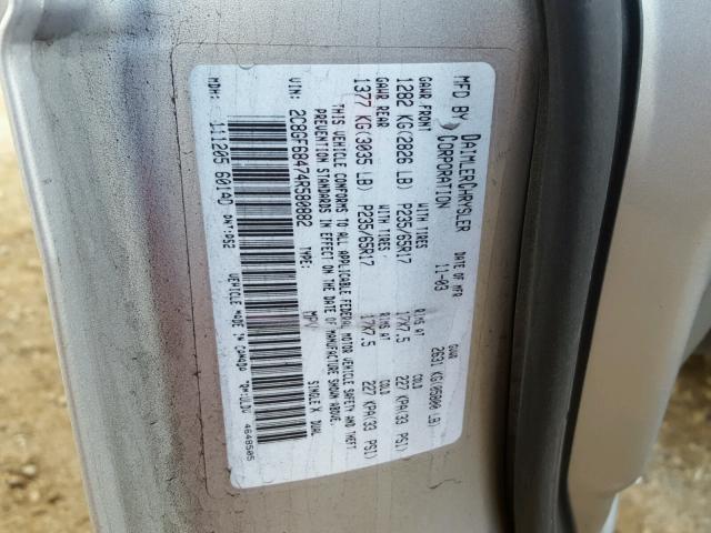 2C8GF68474R580882 - 2004 CHRYSLER PACIFICA SILVER photo 10