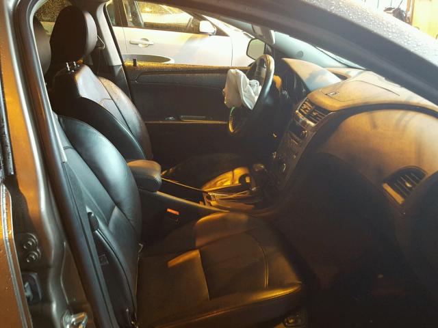 1G1ZE5E13BF390060 - 2011 CHEVROLET MALIBU LTZ GRAY photo 5