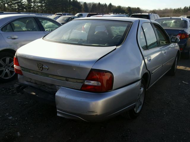 1N4DL01DXYC231062 - 2000 NISSAN ALTIMA XE SILVER photo 4