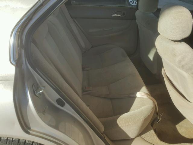 1HGCD5631VA025671 - 1997 HONDA ACCORD LX SILVER photo 6