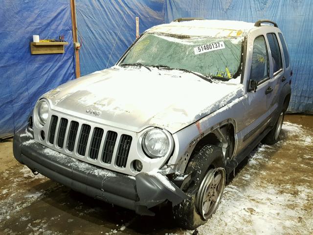 1J4GL48K27W721375 - 2007 JEEP LIBERTY SP SILVER photo 2