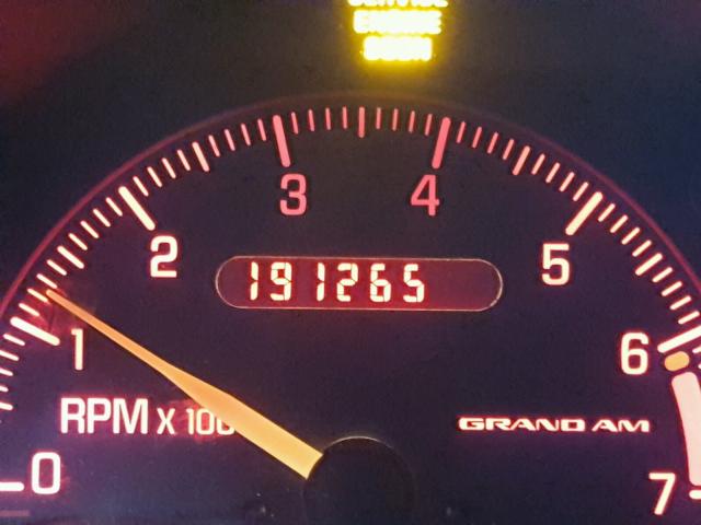 1G2NF52E03C111486 - 2003 PONTIAC GRAND AM S RED photo 8